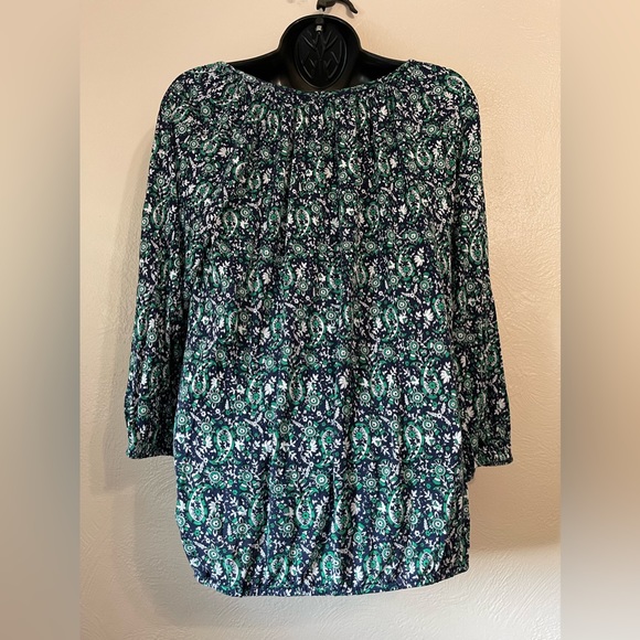 Michael Kors, size medium. - Picture 5 of 5